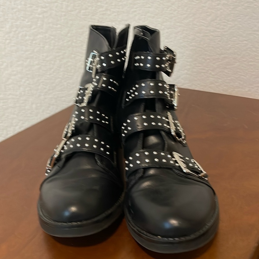 Madden 90’s Studded Combat boot